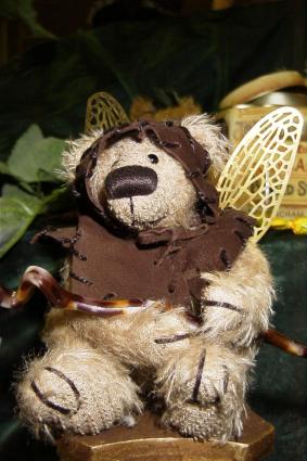 Bild von einem Teddy mit Flügeln